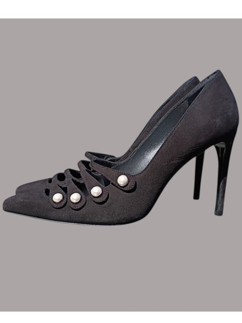 Stuart Weitzman 8  Black Suede Pointed Toe NWOB Witchy Prairie Pearl Accent Pump